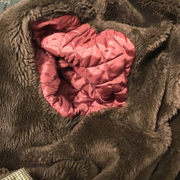 Vintage Midwest outerwear winter coat vegan fur belt and pockets - Picture 7 of 8